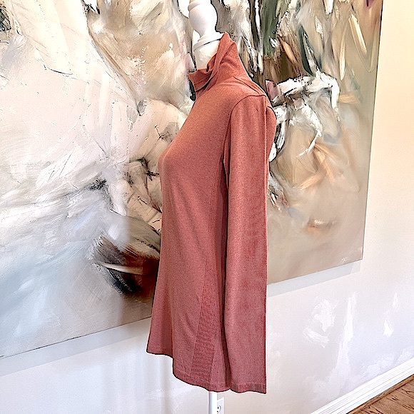 Lululemon Yin Vibes Ribbed Long Sleeve Turtleneck in Copper Clay, L (12) - Picture 10 of 14